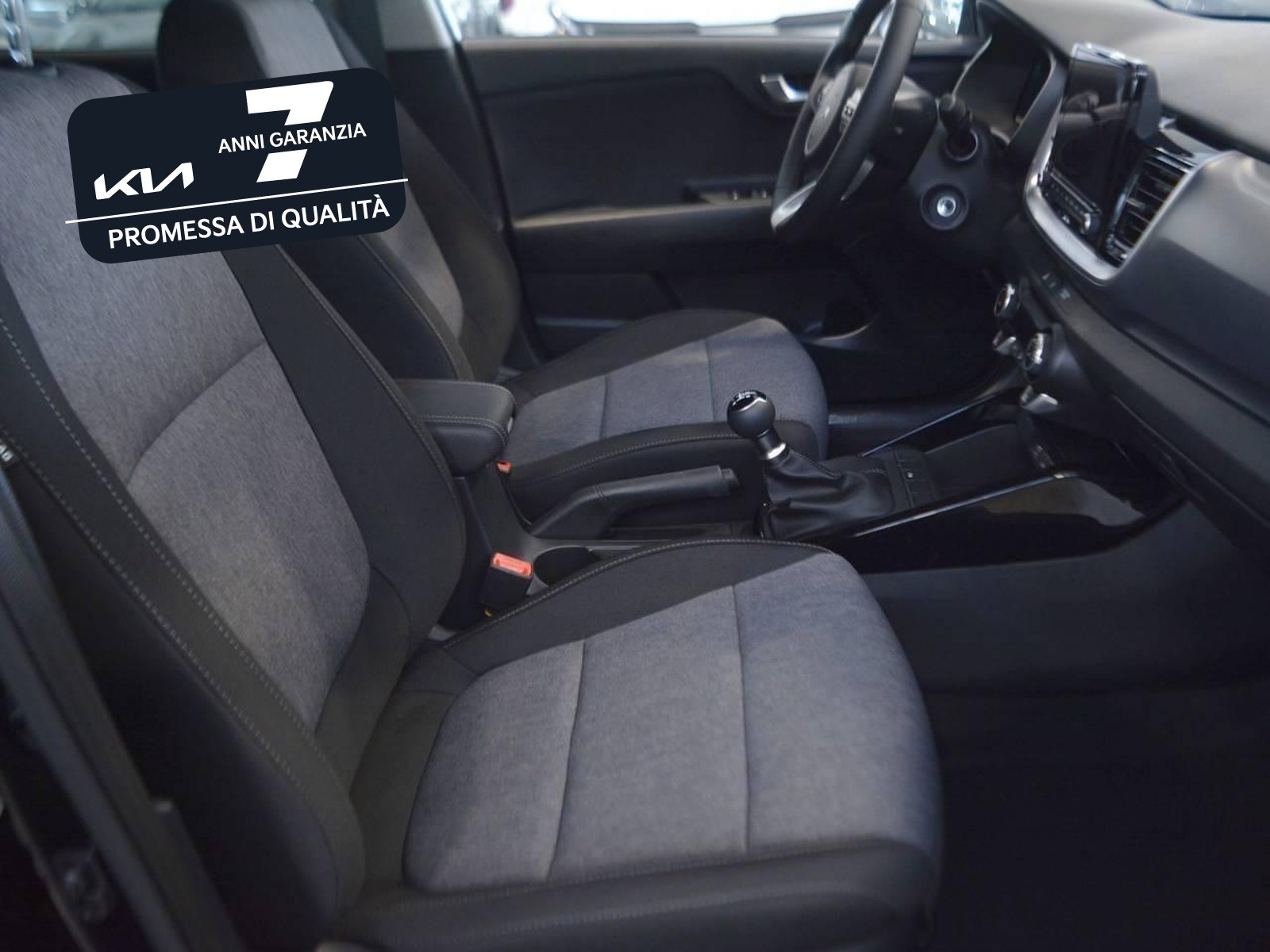 5 - Kia Stonic 1.2 mpi gpl 78cv style special edition