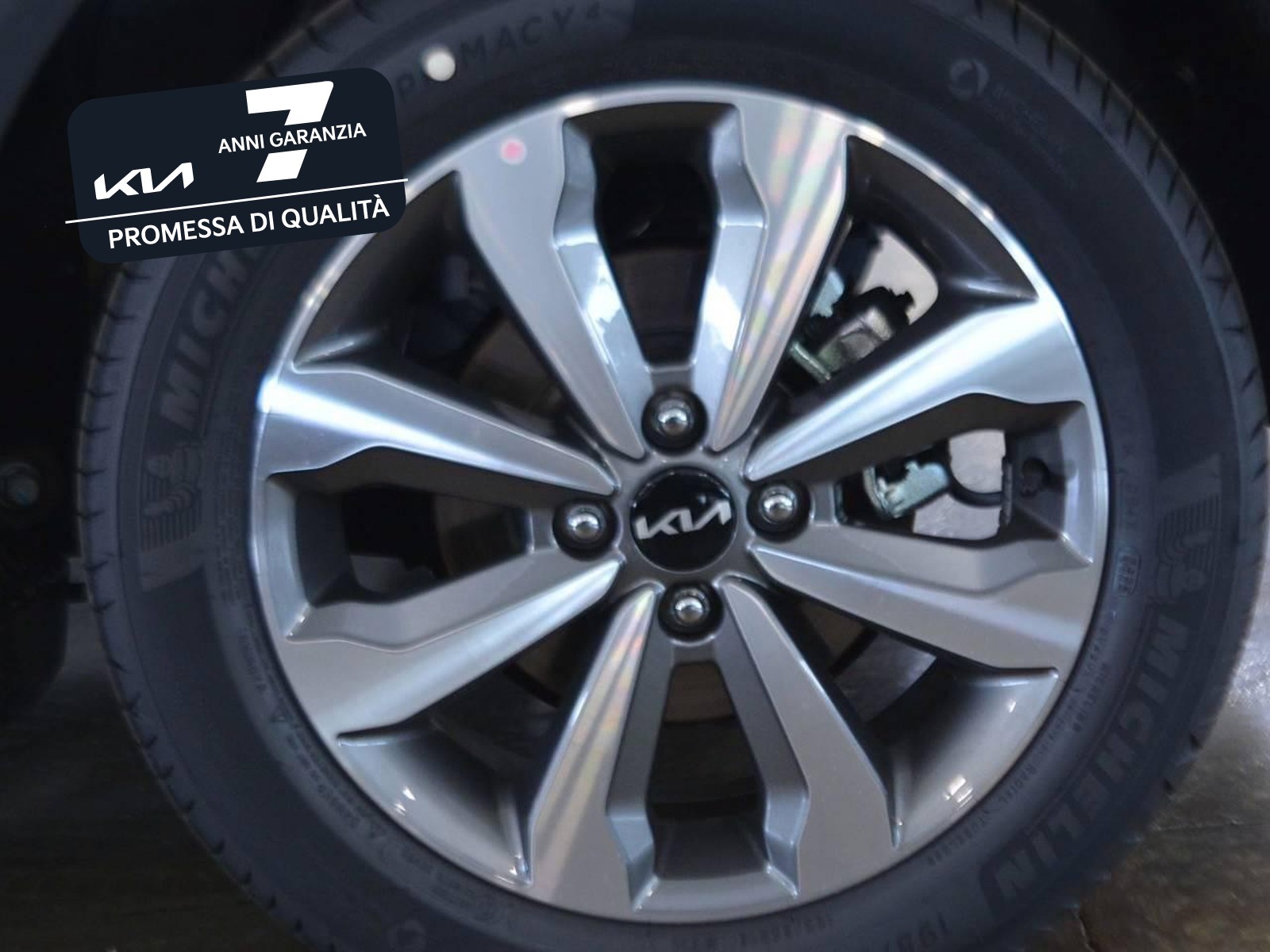 17 - Kia Stonic 1.2 mpi gpl 78cv style special edition