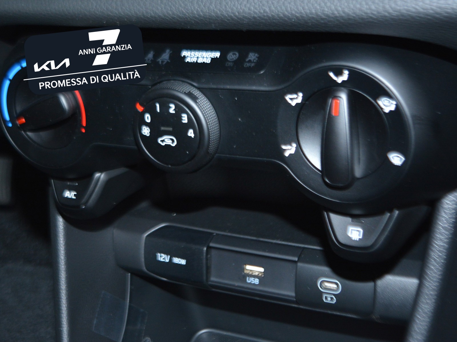 11 - Kia Picanto 1.0 mpi gpl urban