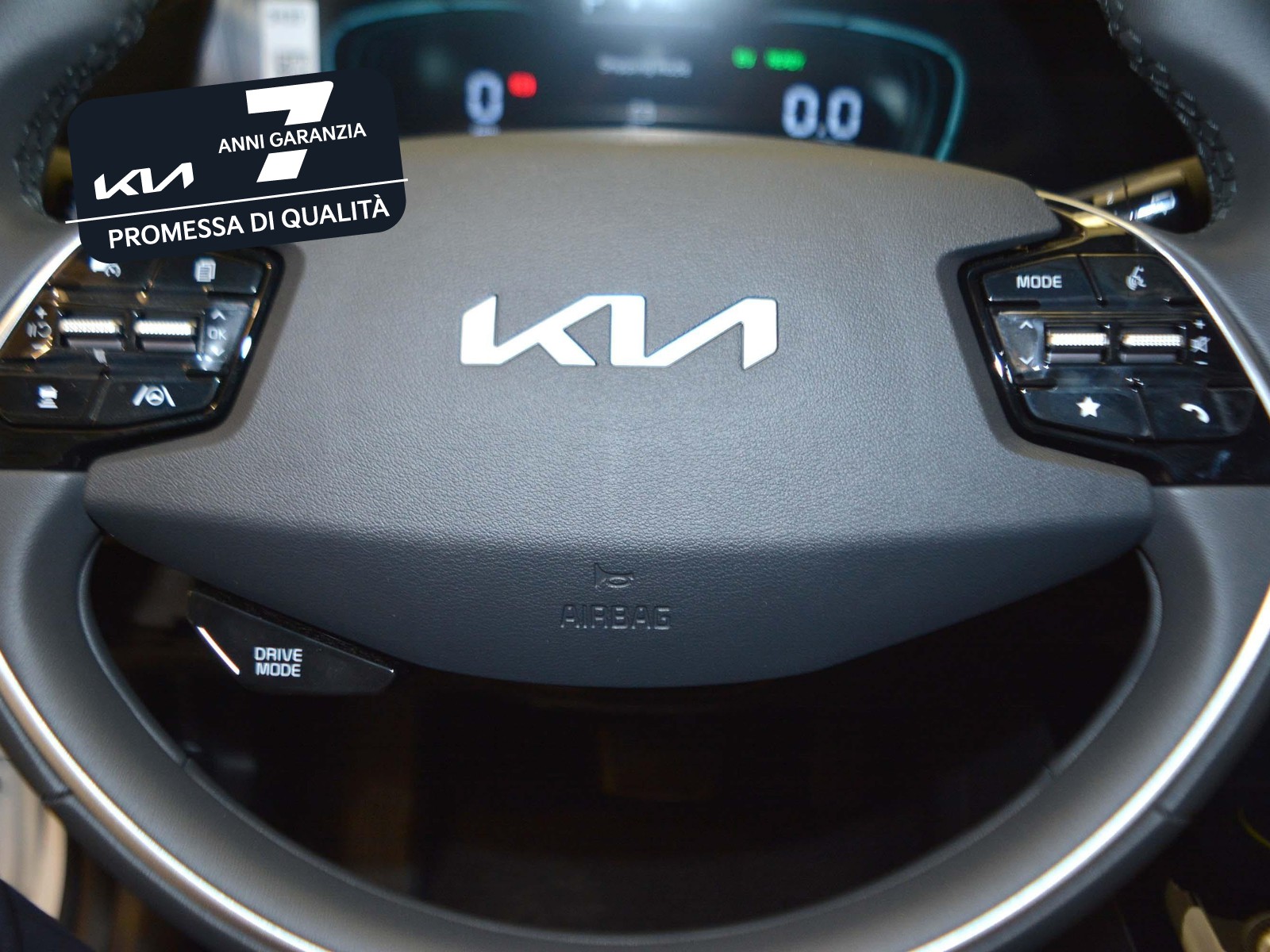 16 - Kia Niro 1.6 gdi hybrid 129cv style dct6