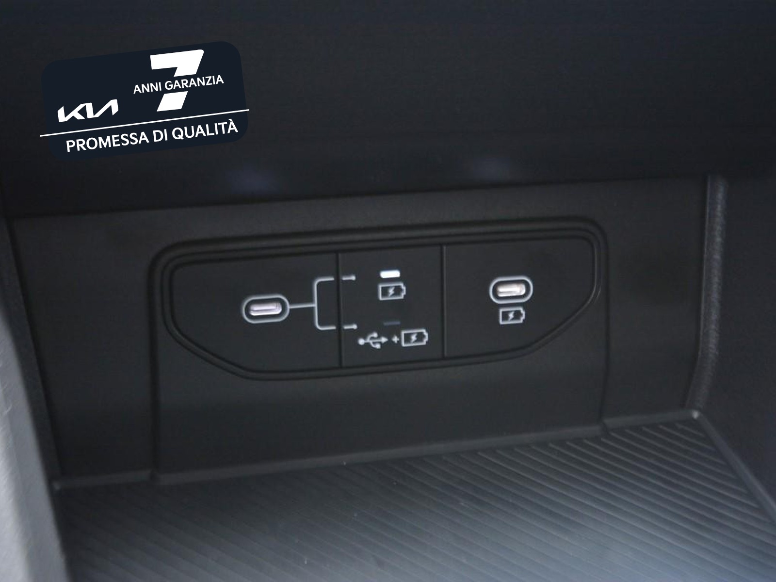 20 - Kia Sportage 1.6 crdi mhev business dct7