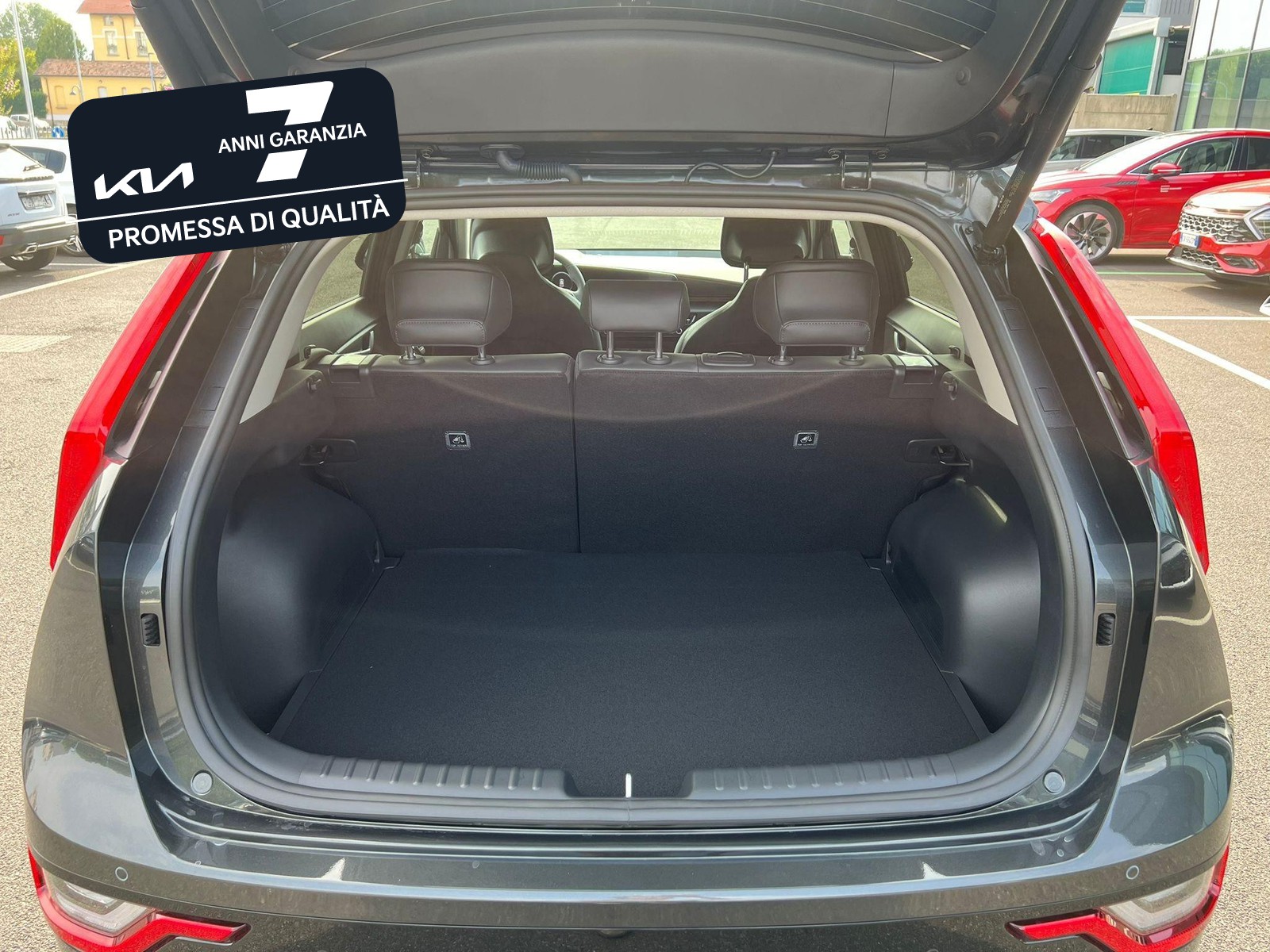 12 - Kia Niro 1.6 gdi hybrid 129cv style dct6