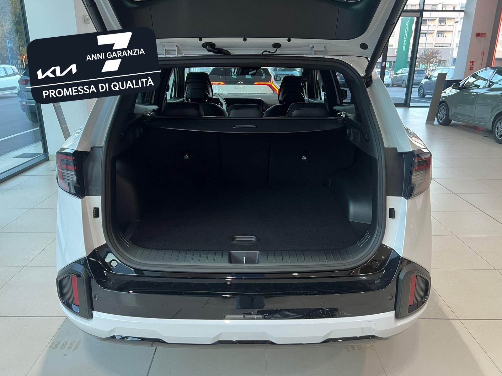 17 - Kia Sportage 1.6 t-gdi hev gt-line sunroof pack 2wd at6