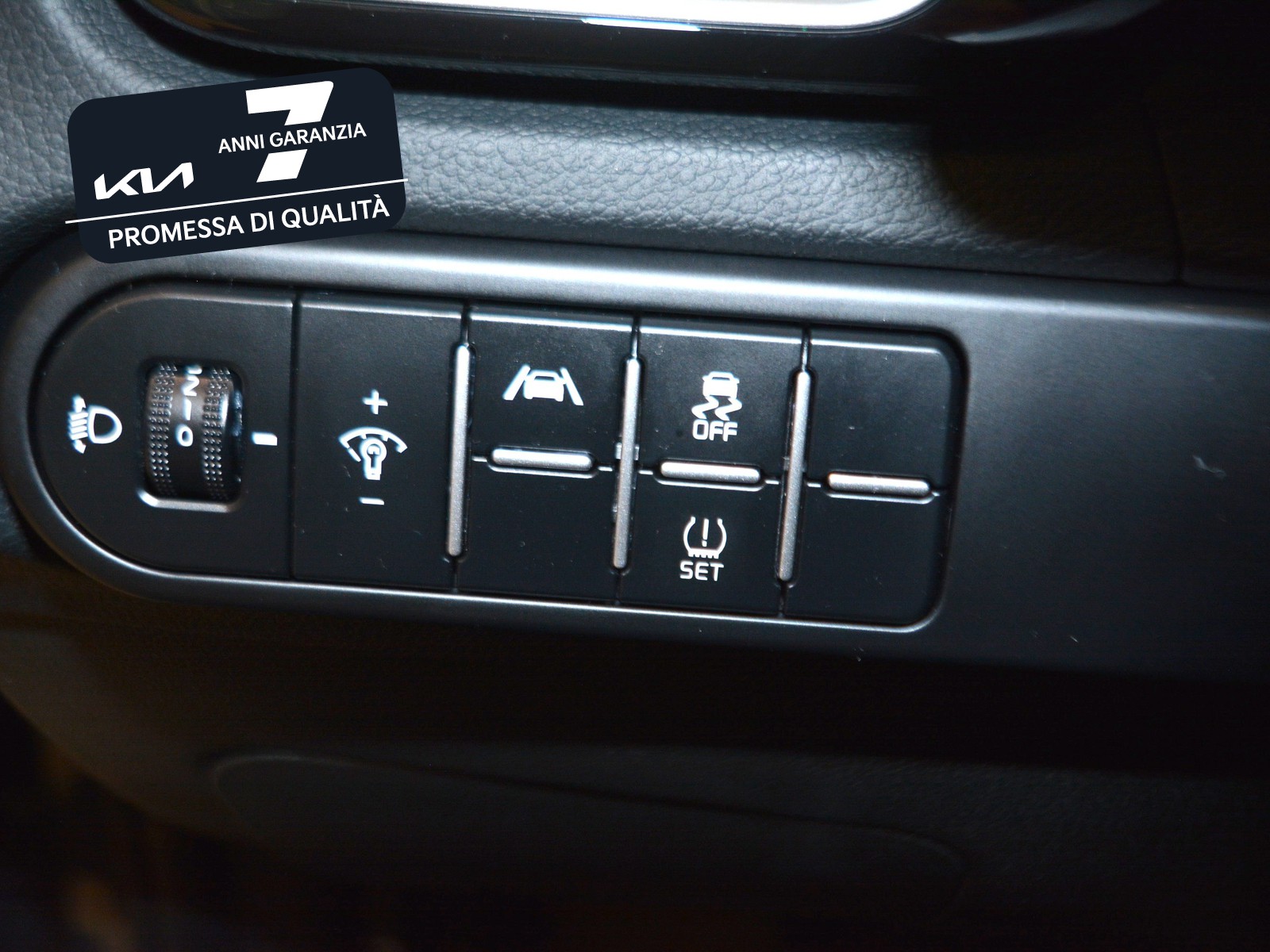 17 - Kia Xceed 1.0 t-gdi mhev 115cv business dct7