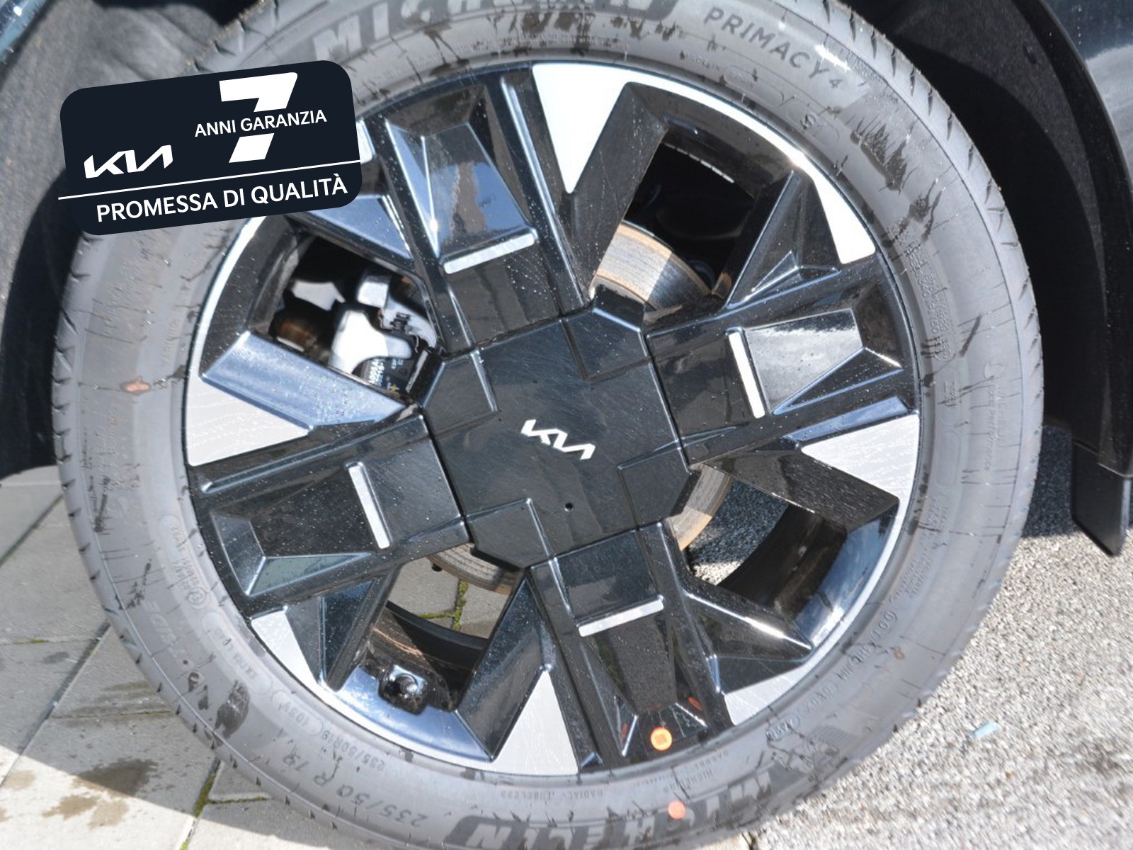 15 - Kia Sportage 1.6 t-gdi hev gt-line plus 2wd at6