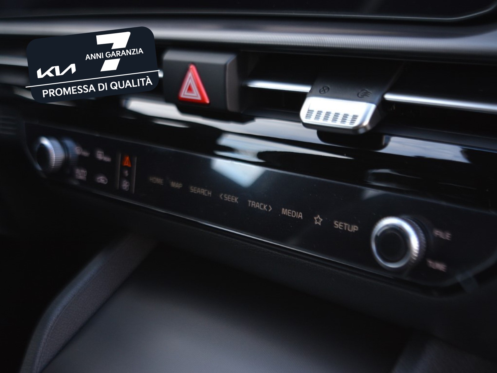 11 - Kia Sportage 1.6 t-gdi hev gt-line awd at6