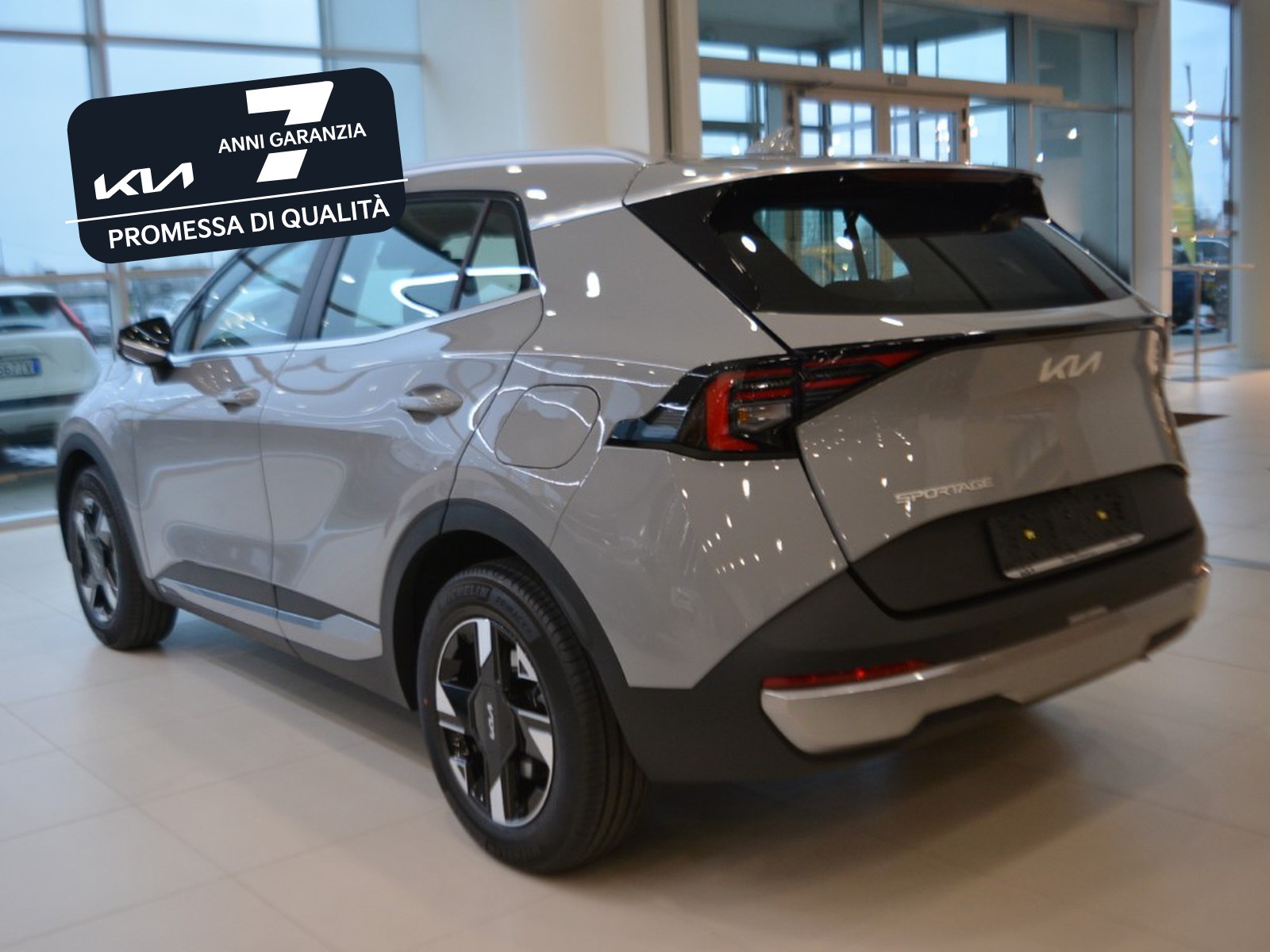 4 - Kia Sportage 1.6 t-gdi gpl business mt