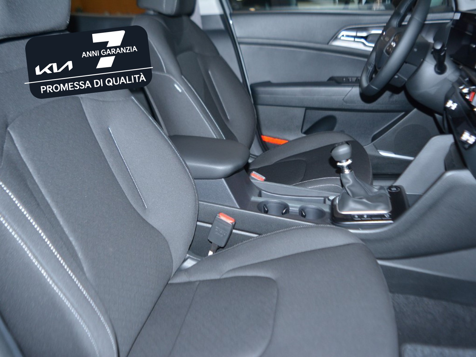 5 - Kia Sportage 1.6 t-gdi gpl business mt