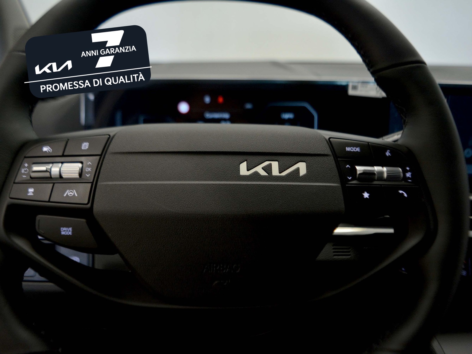 16 - Kia Sportage 1.6 t-gdi hev style 2wd at6