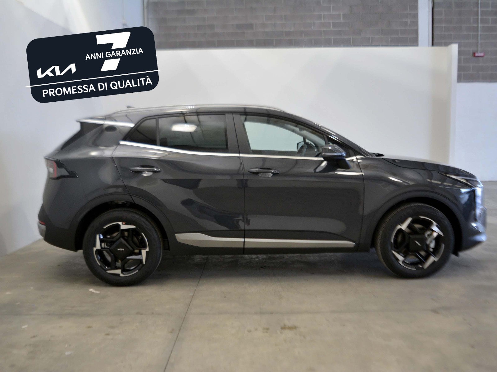 24 - Kia Sportage 1.6 t-gdi hev style 2wd at6