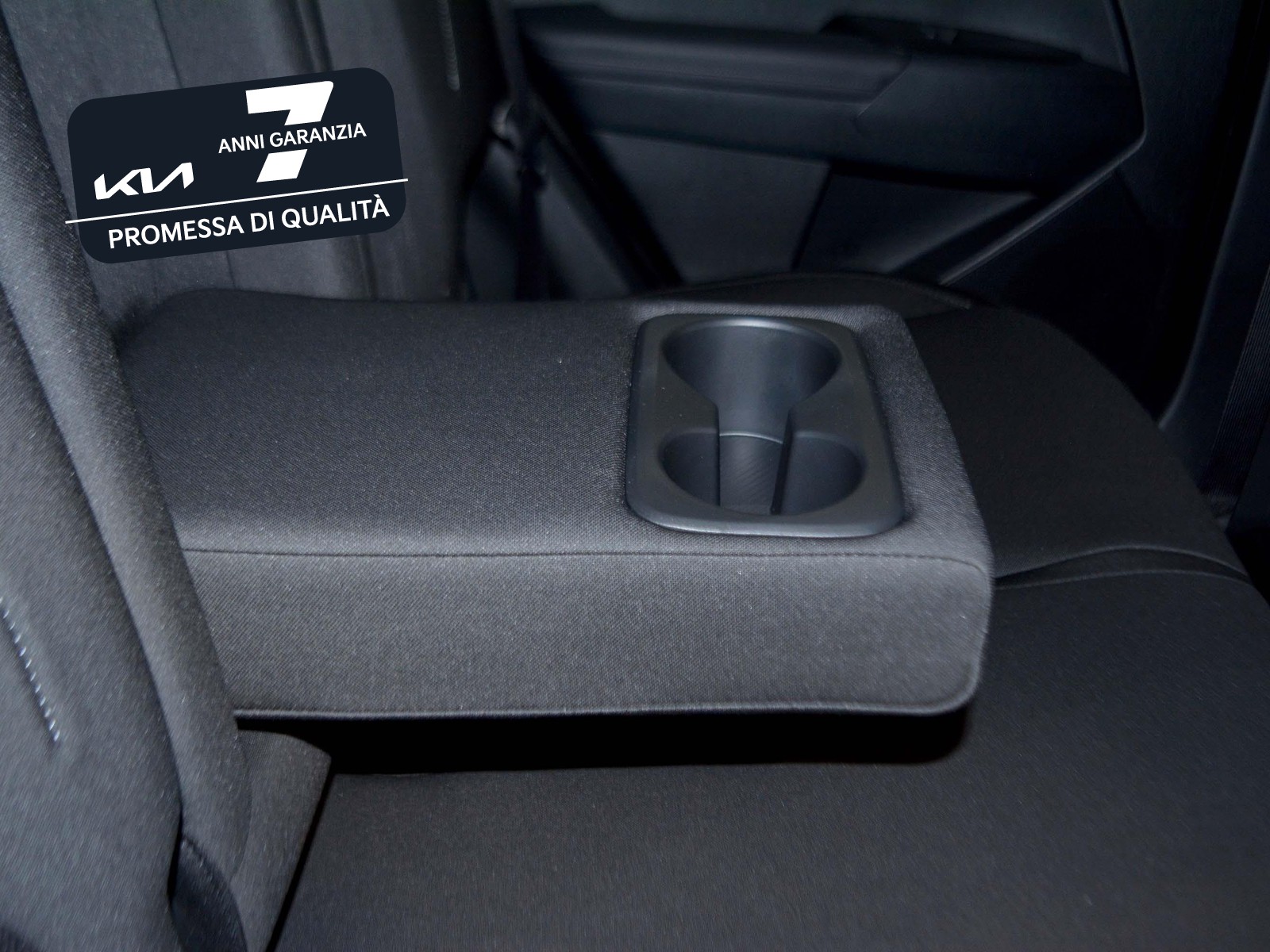 6 - Kia Sportage 1.6 t-gdi hev style 2wd at6