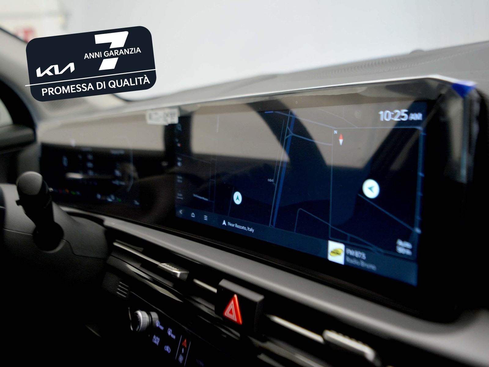 10 - Kia Sportage 1.6 t-gdi hev style 2wd at6