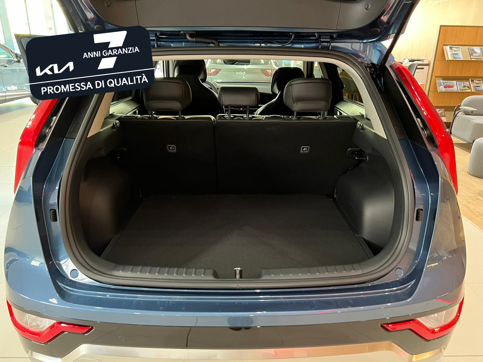 16 - Kia Niro 1.6 gdi hev tri-fuel 126cv evolution dct6