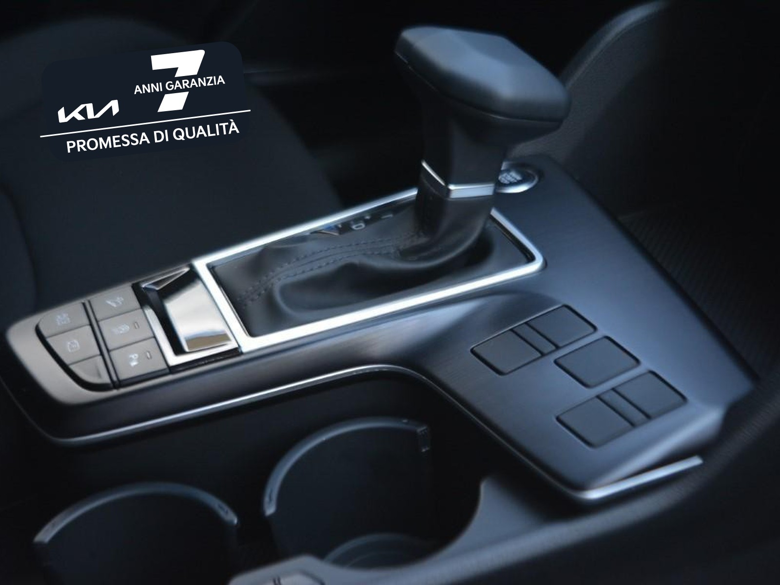 11 - Kia Sportage 1.6 crdi mhev business dct7