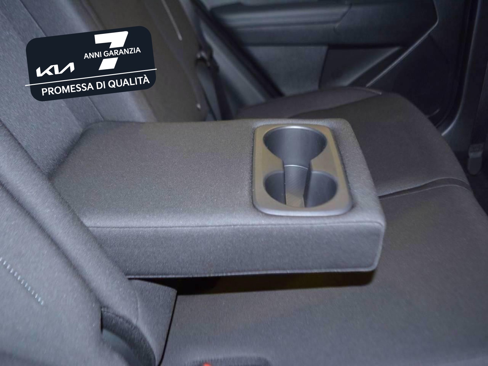 6 - Kia Sportage 1.6 t-gdi gpl 147cv business 2wd