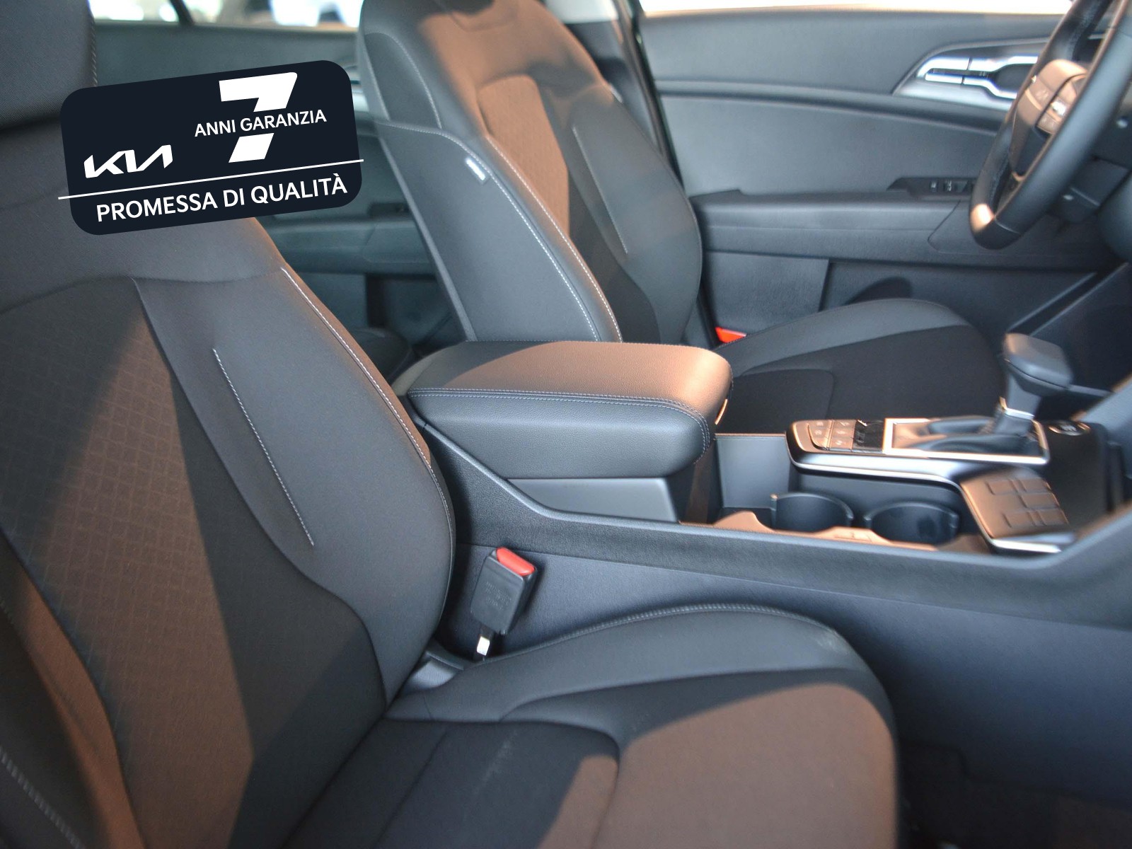 5 - Kia Sportage 1.6 crdi mhev business dct7