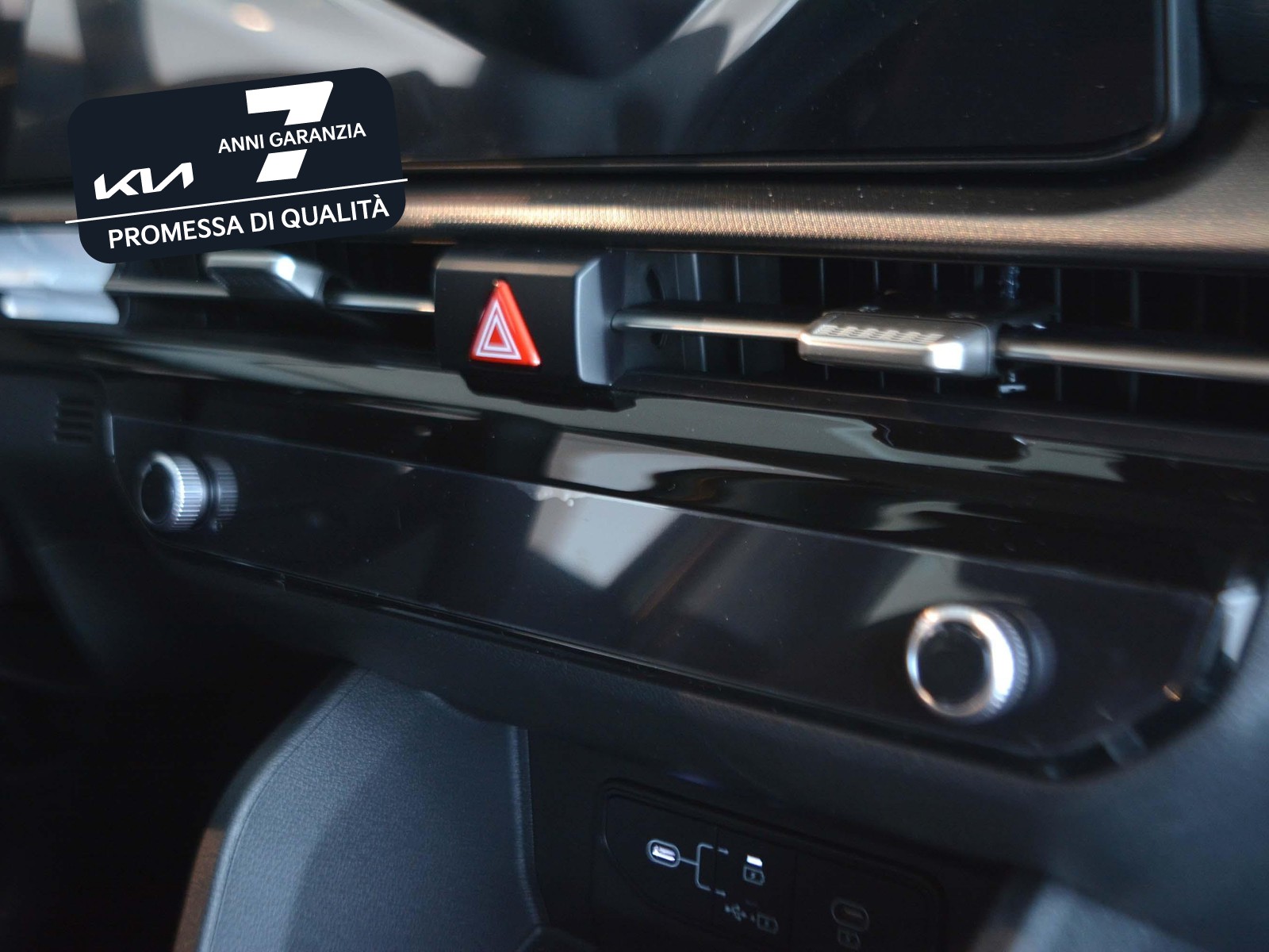 10 - Kia Sportage 1.6 crdi mhev business dct7