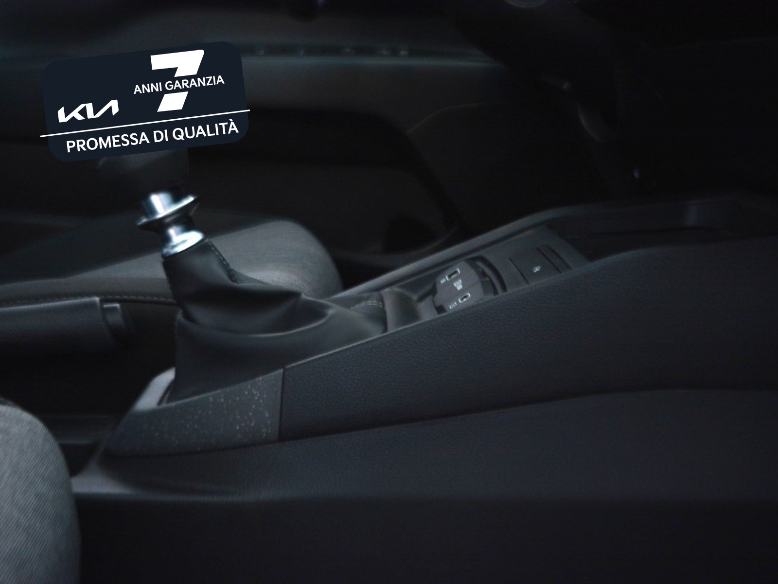 12 - Kia Stonic 1.0 t-gdi urban