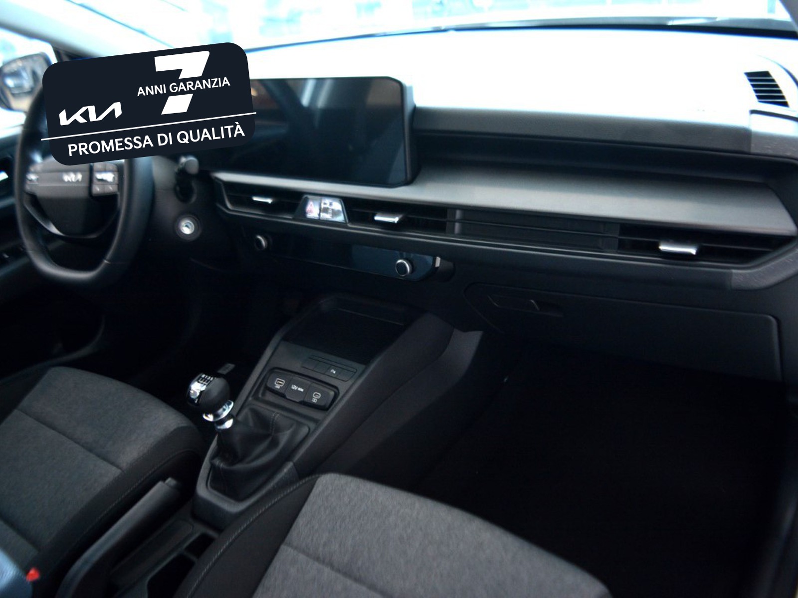 8 - Kia Stonic 1.0 t-gdi urban