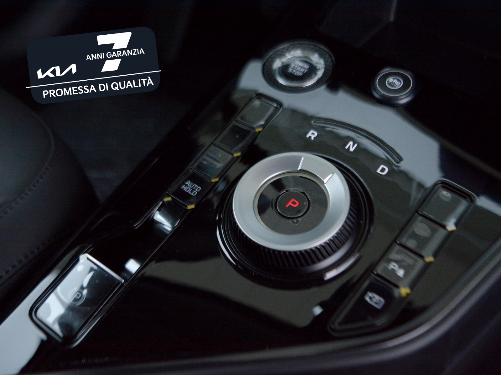 12 - Kia Niro 1.6 gdi hev tri-fuel 126cv style dct6