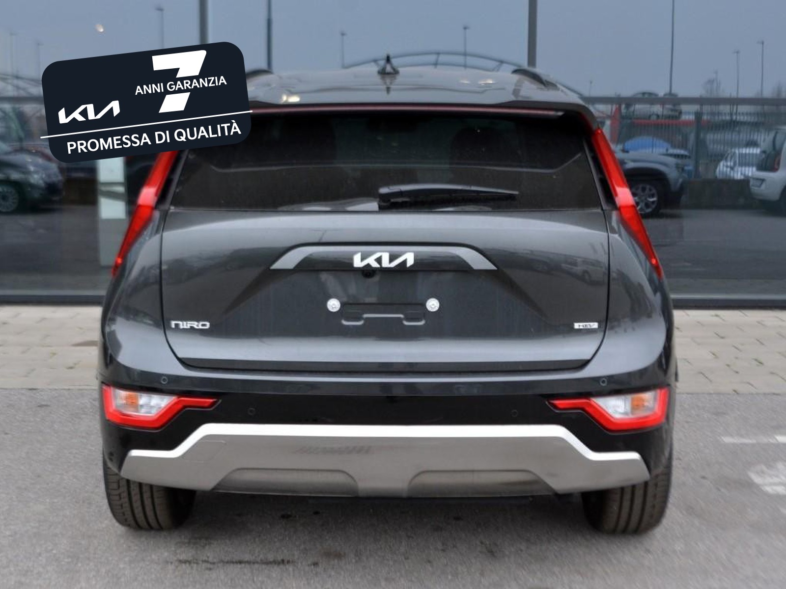 4 - Kia Niro 1.6 gdi hev tri-fuel 126cv style dct6