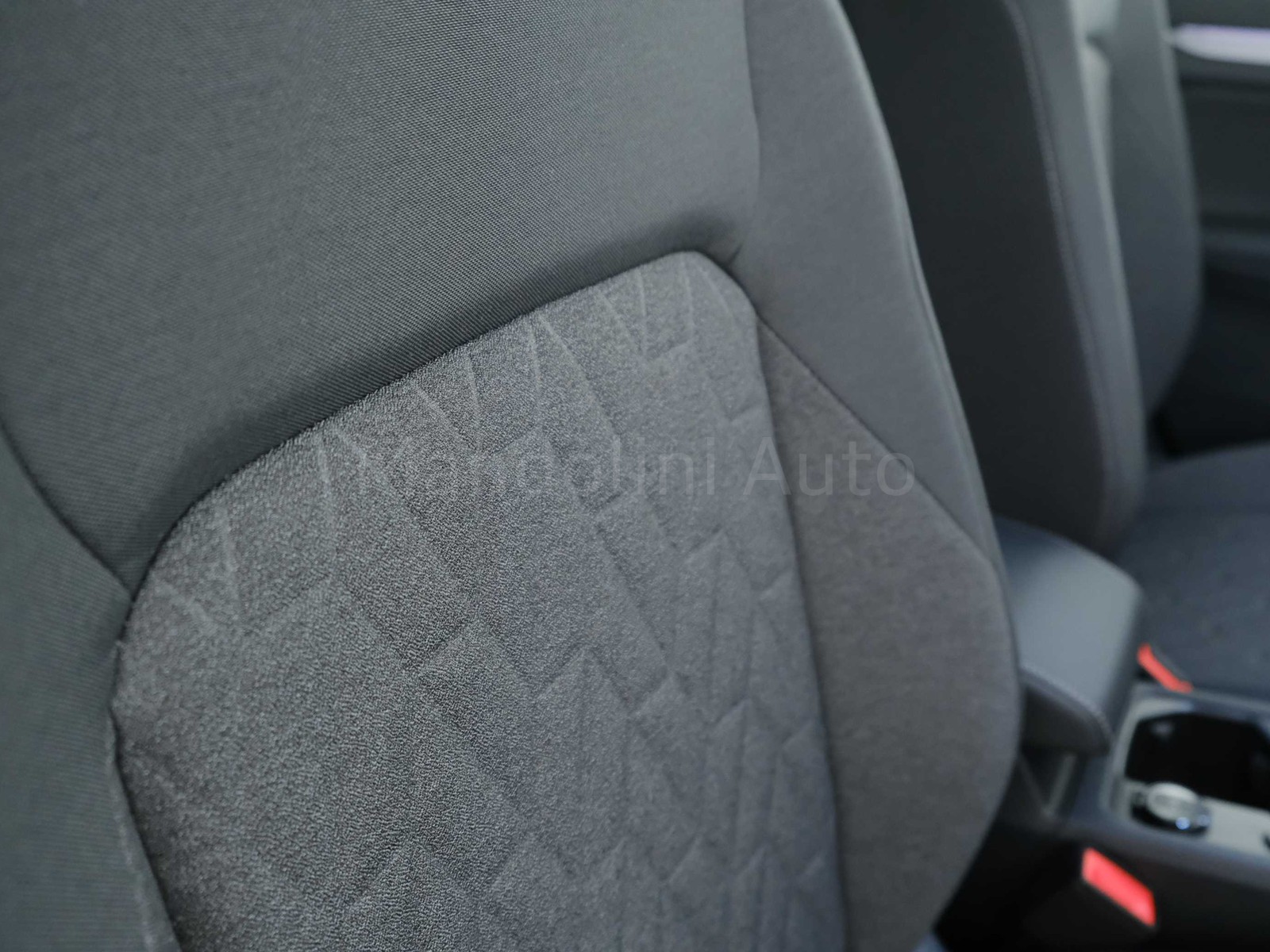 32 - Volkswagen Golf 1.5 tsi ehybrid 204cv edition plus dsg