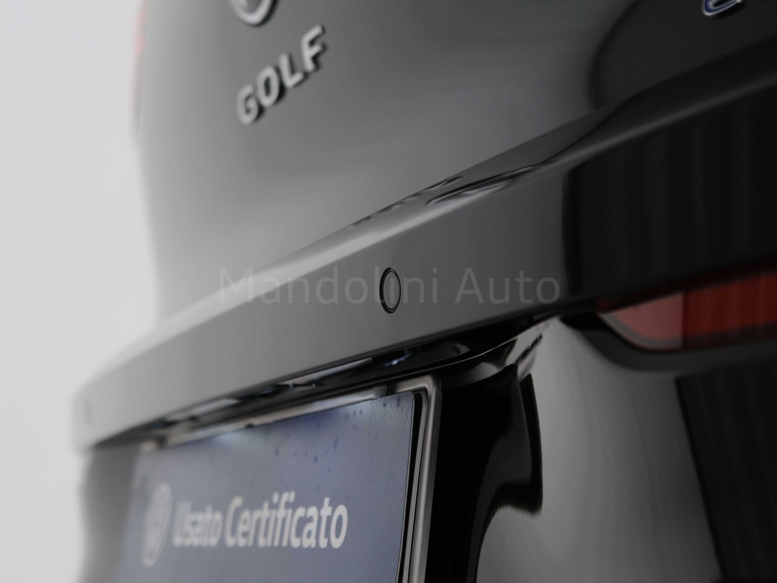 39 - Volkswagen Golf 1.5 tsi ehybrid 204cv edition plus dsg