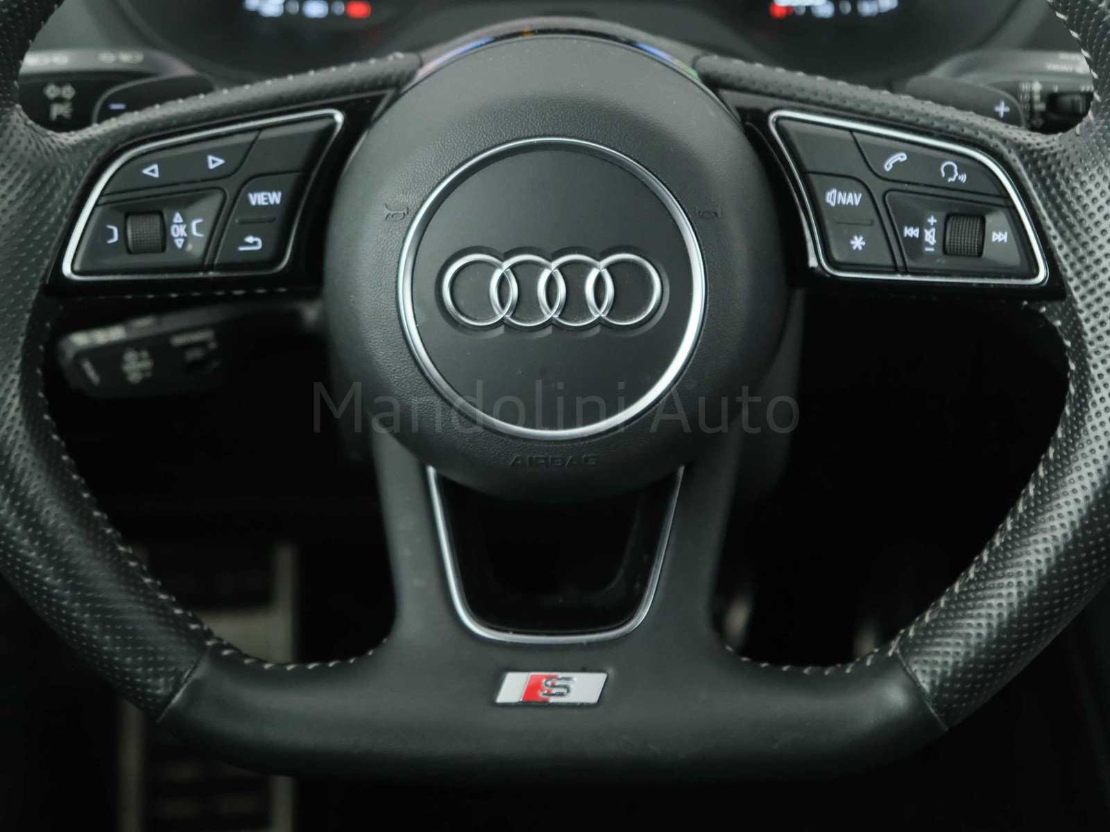 9 - Audi SQ2 s2.0 tfsi quattro s tronic