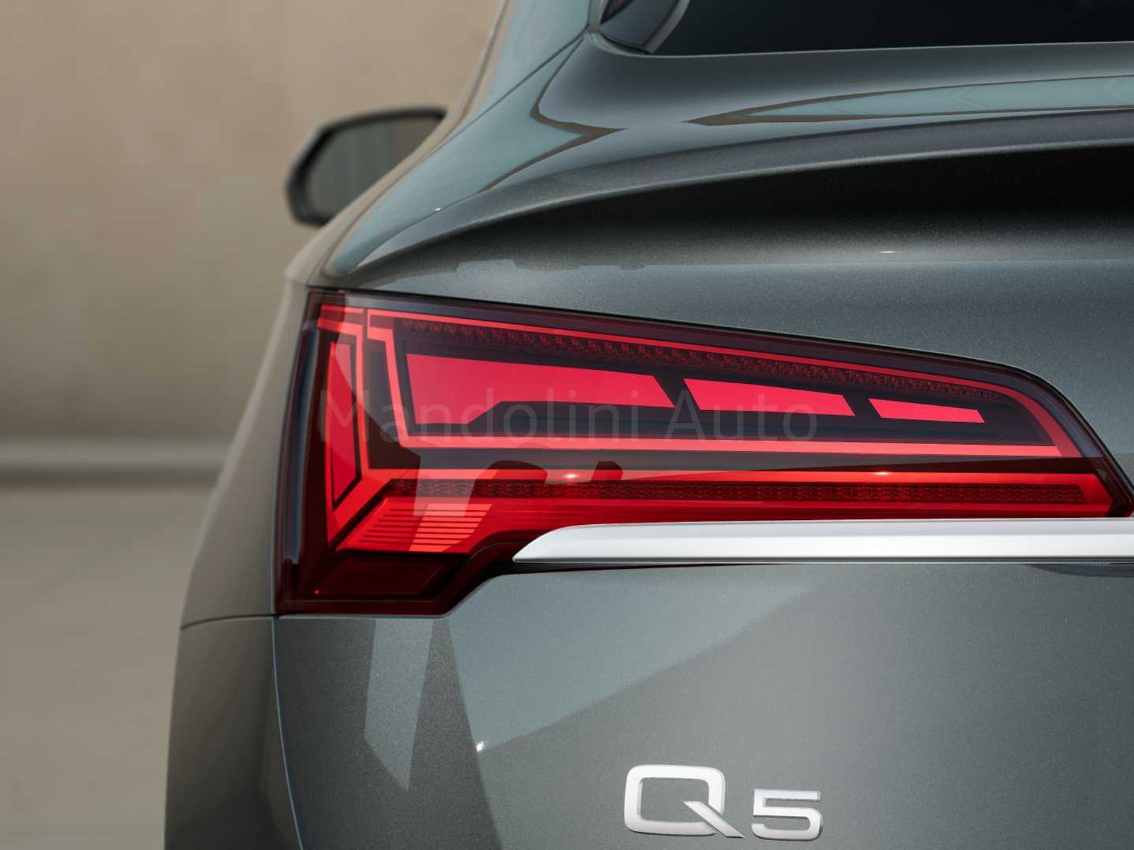 10 - Audi Q5 sportback 40 2.0 tdi mhev 12v s line quattro s tronic