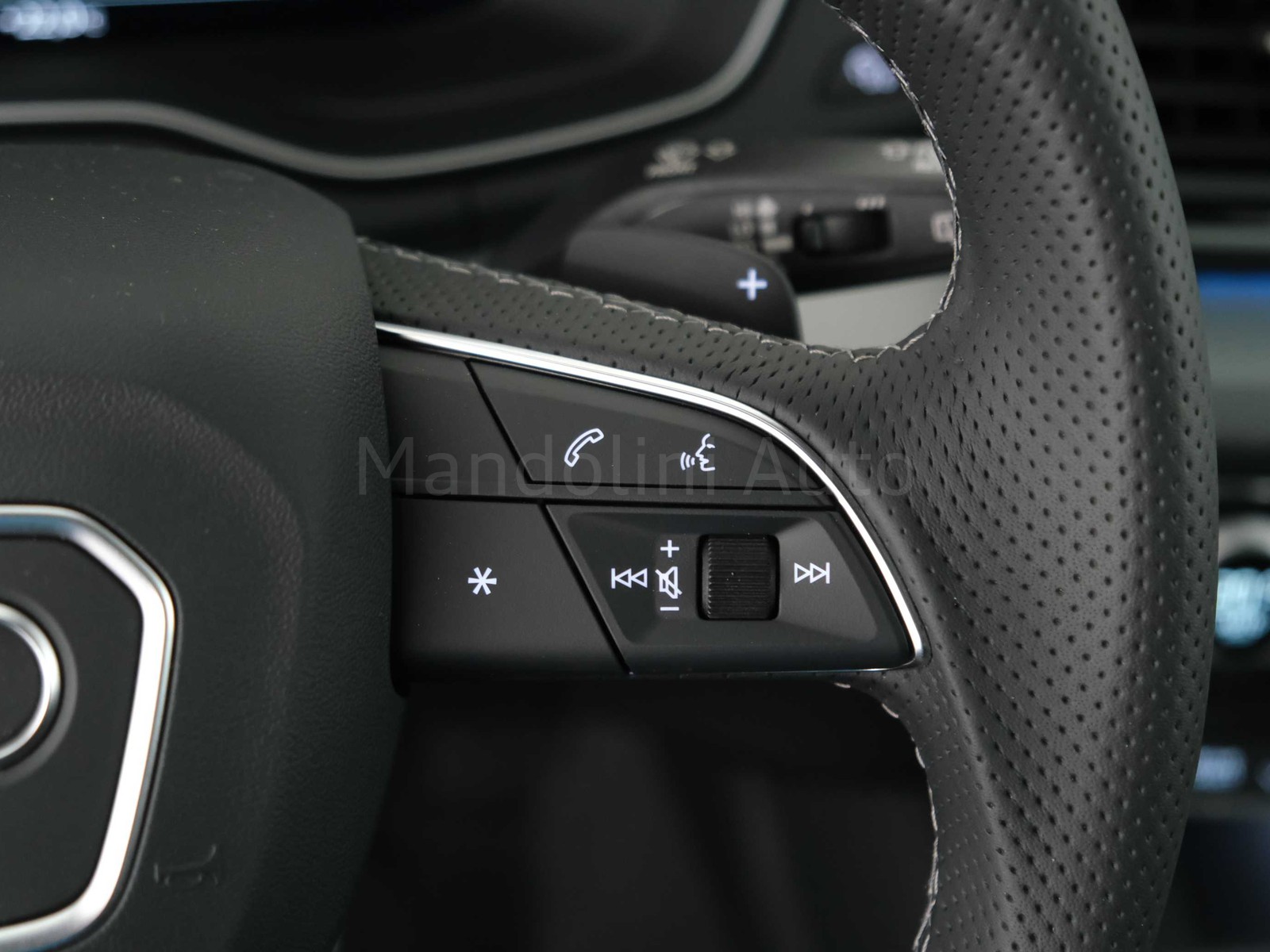 26 - Audi Q5 55 2.0 tfsi e s line plus quattro s tronic