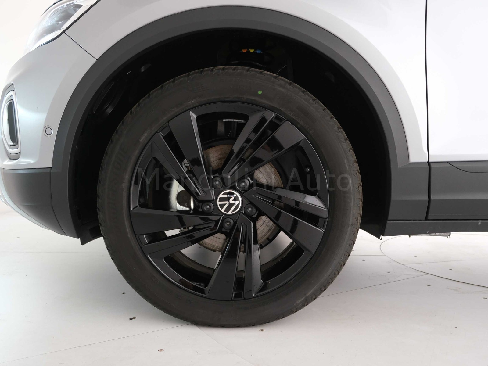 11 - Volkswagen T-Roc 1.0 tsi 115cv sport