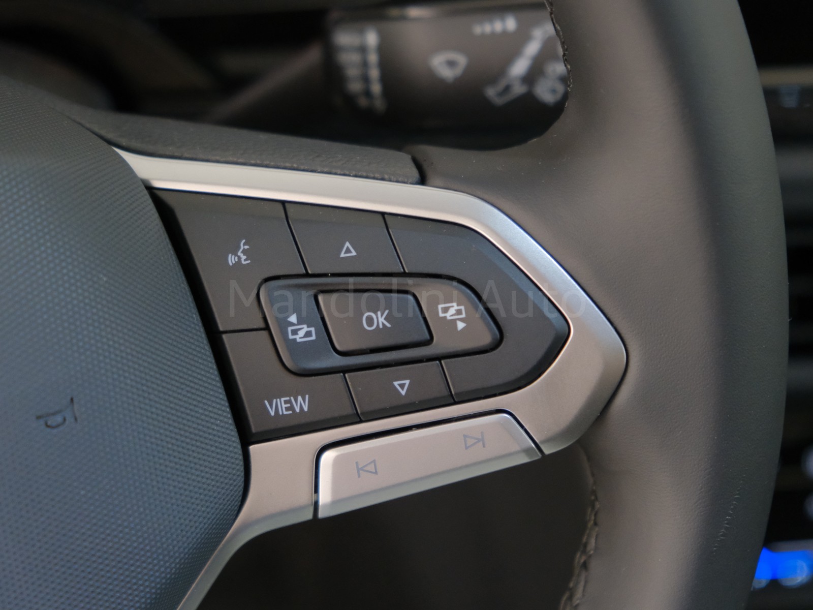 27 - Volkswagen Taigo 1.0 tsi 115cv edition plus