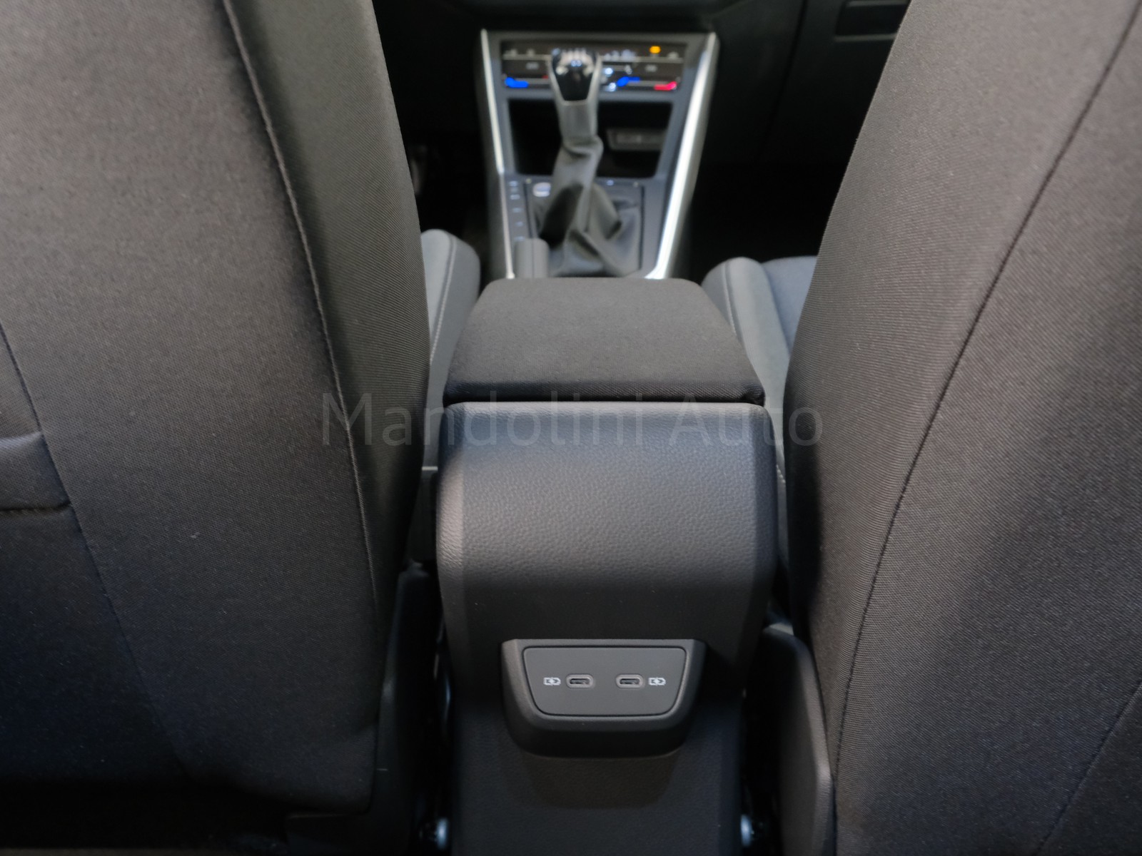 35 - Volkswagen Taigo 1.0 tsi 115cv edition plus