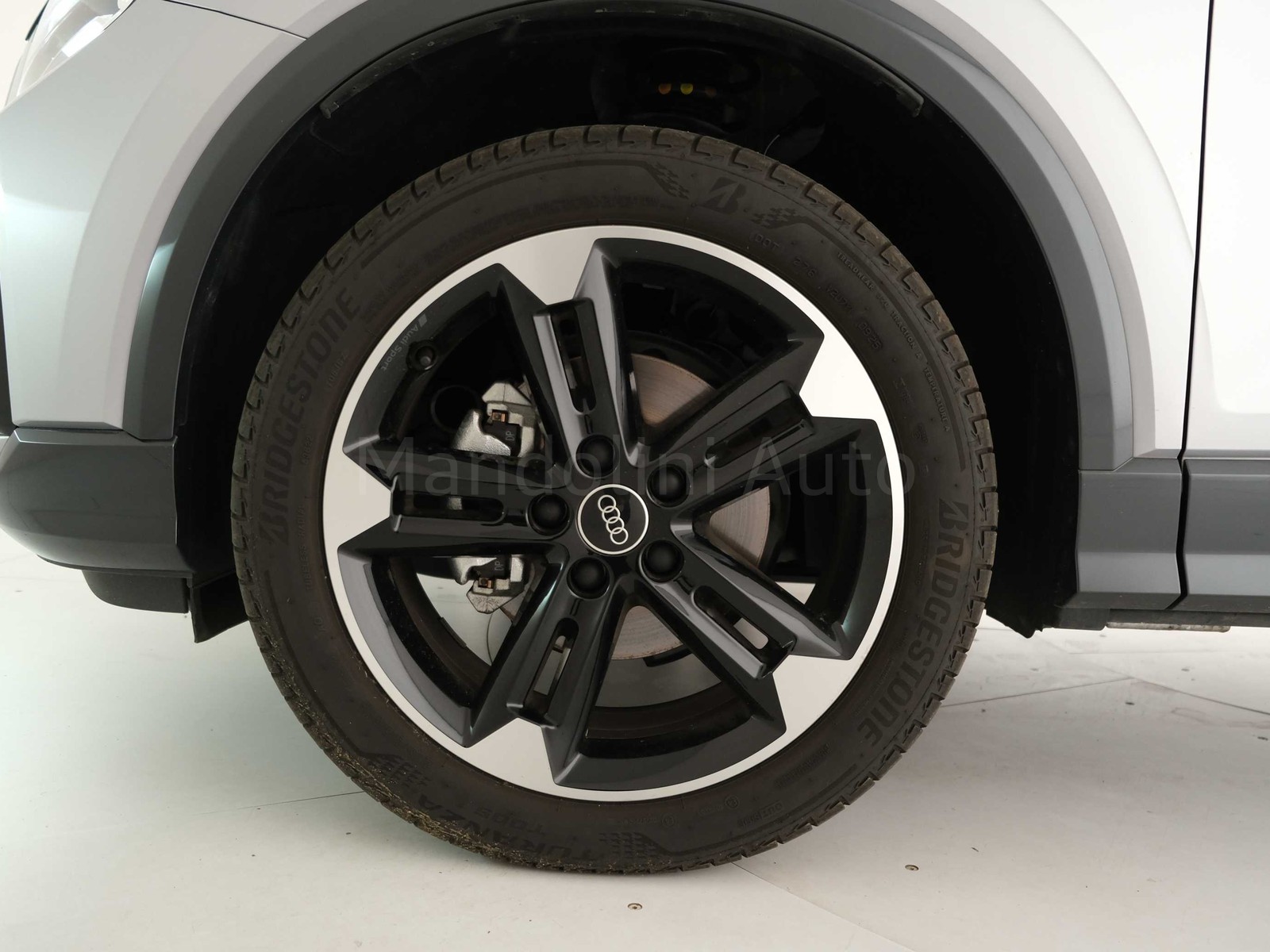 11 - Audi Q2 35 1.5 tfsi business advanced s tronic