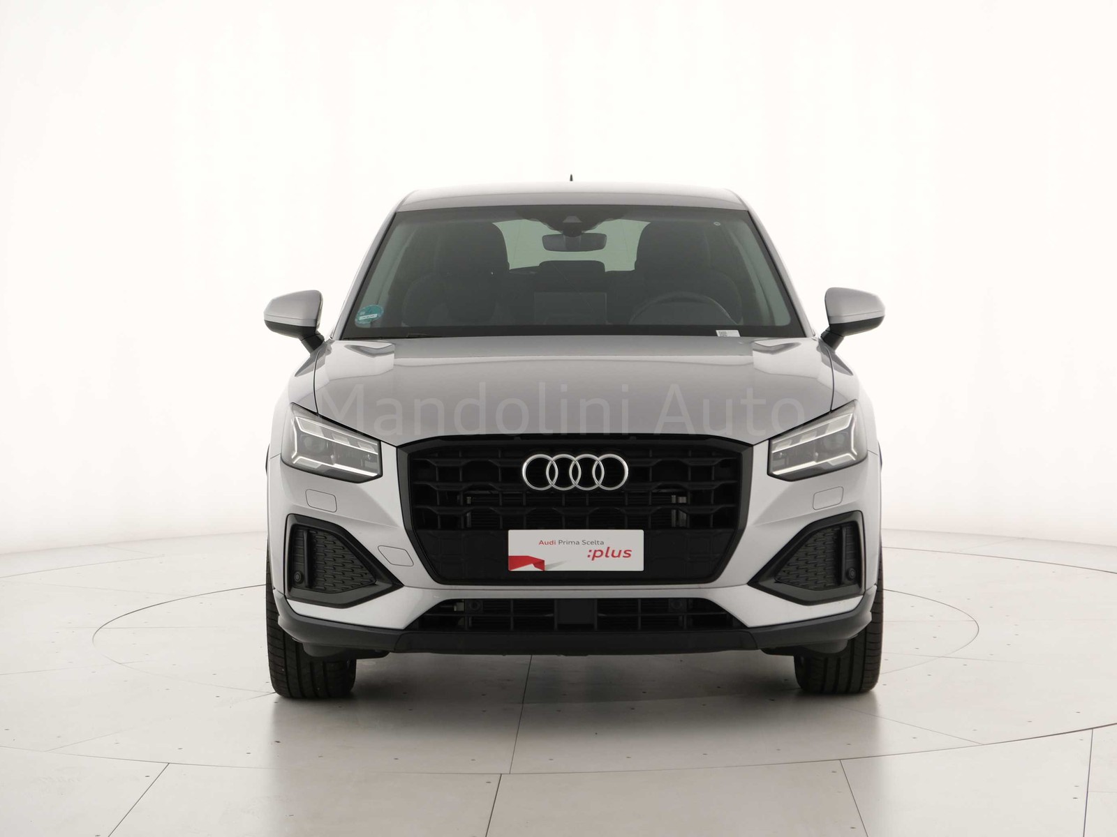 14 - Audi Q2 35 1.5 tfsi business advanced s tronic