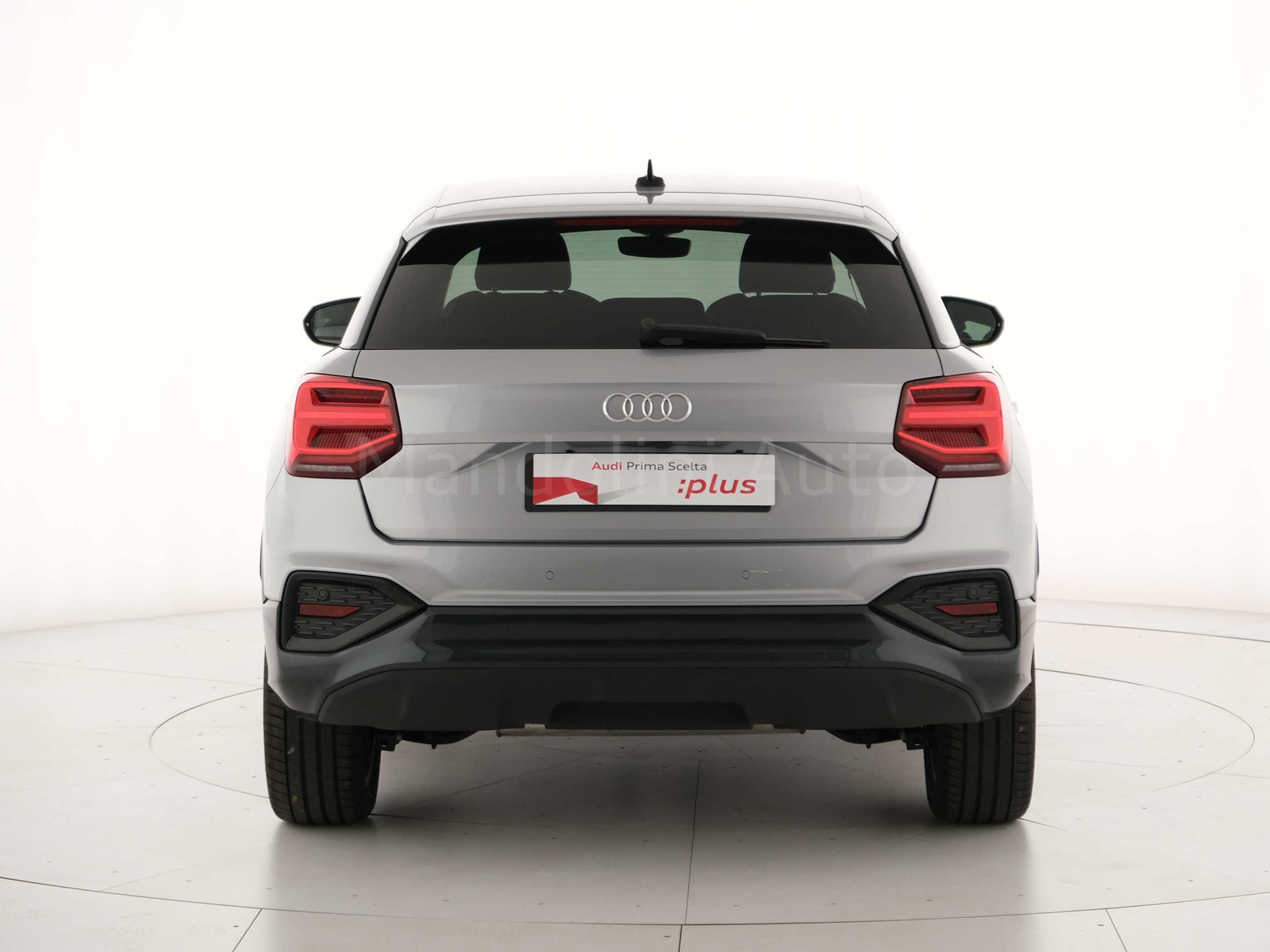 15 - Audi Q2 35 1.5 tfsi business advanced s tronic