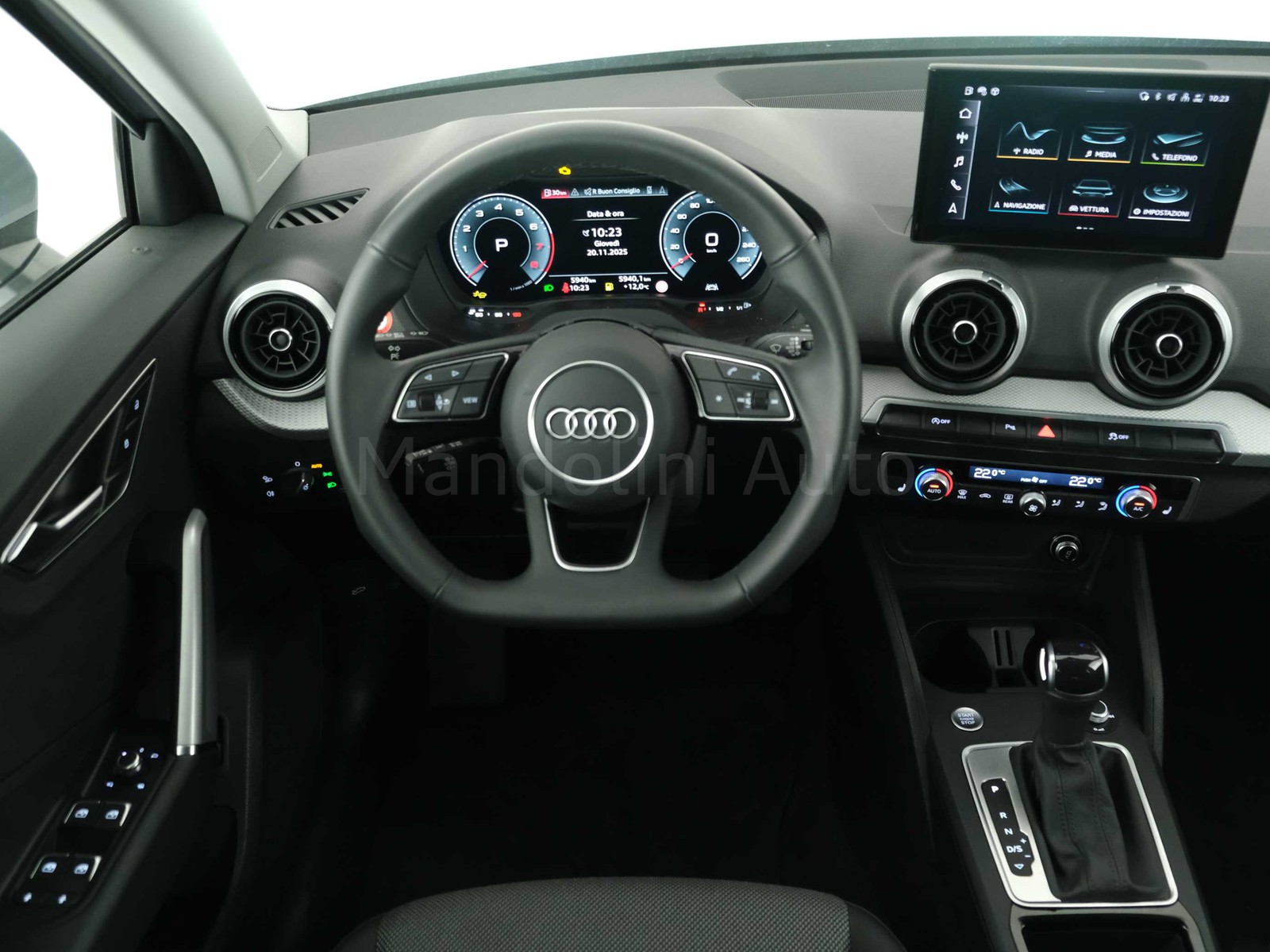 4 - Audi Q2 35 1.5 tfsi business advanced s tronic