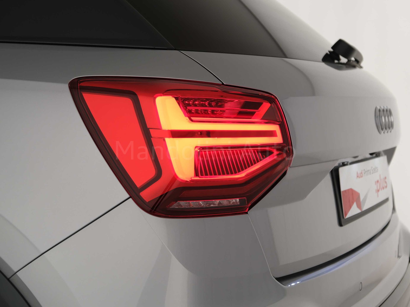 44 - Audi Q2 35 1.5 tfsi business advanced s tronic