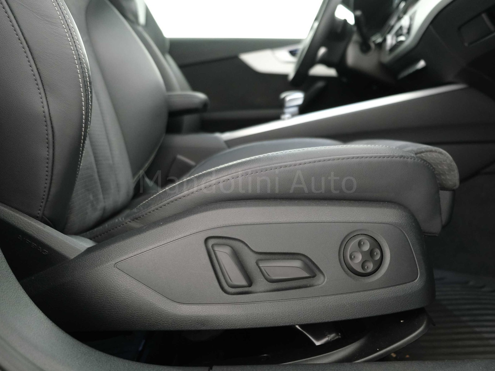 33 - Audi S4 avant 3.0 v6 tdi mhev 341cv sport attitude quattro tiptronic