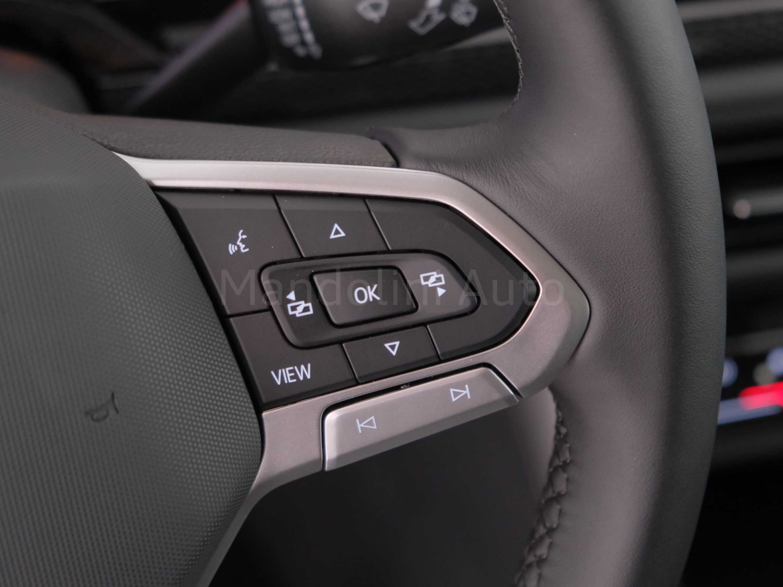 28 - Volkswagen Polo 1.0 evo 80cv edition plus