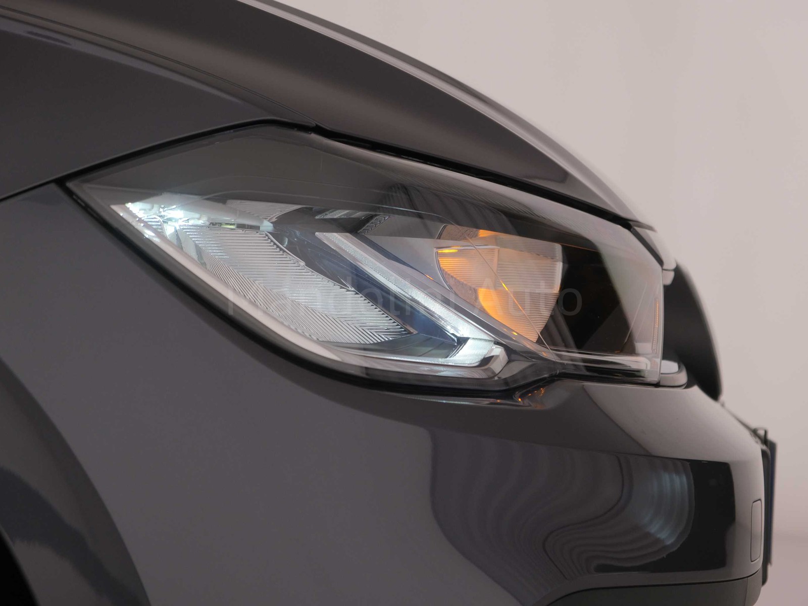 41 - Volkswagen Polo 1.0 evo 80cv edition plus