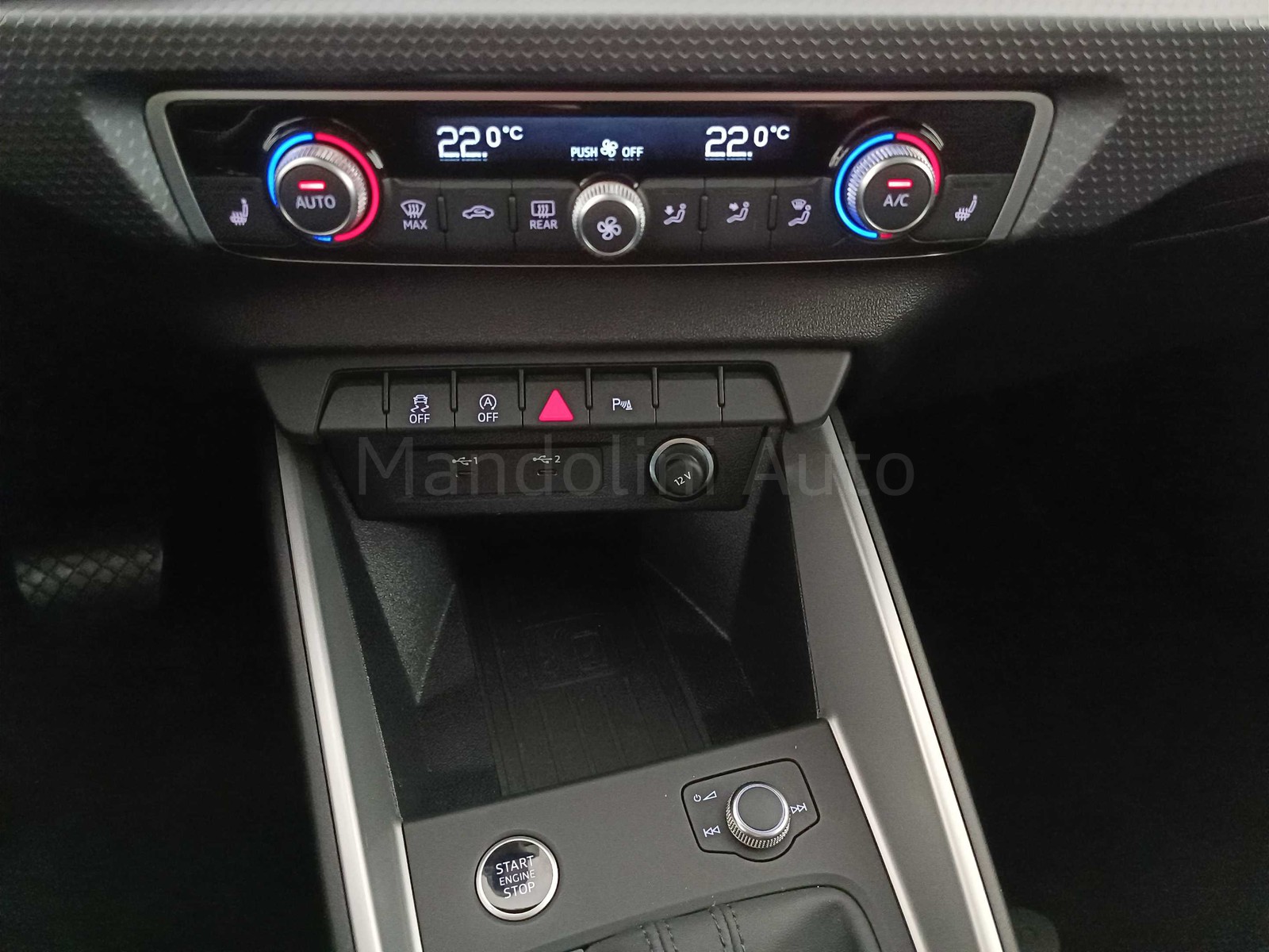 29 - Audi A1 sportback 25 1.0 tfsi s line edition s tronic my20