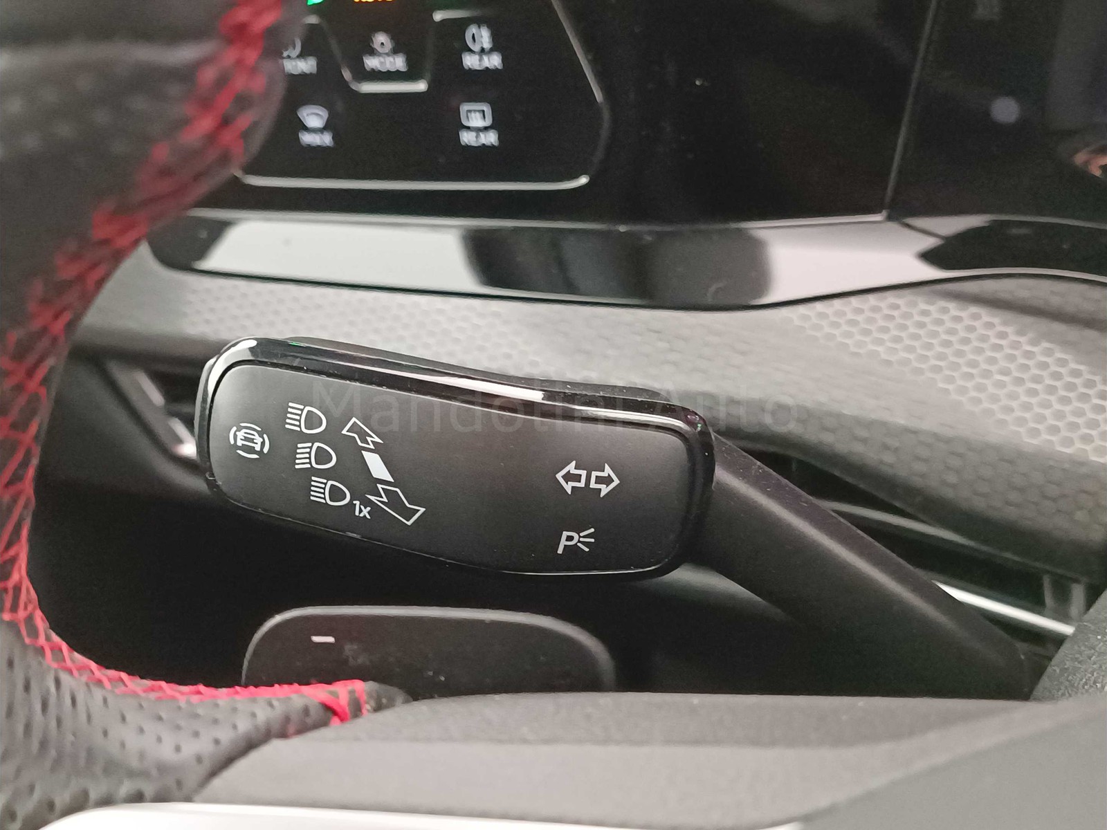 28 - Volkswagen Golf 2.0 tsi 245cv gti dsg