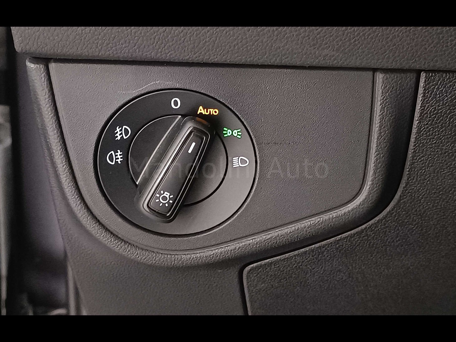 23 - Volkswagen Taigo 1.5 tsi 150cv r-line dsg