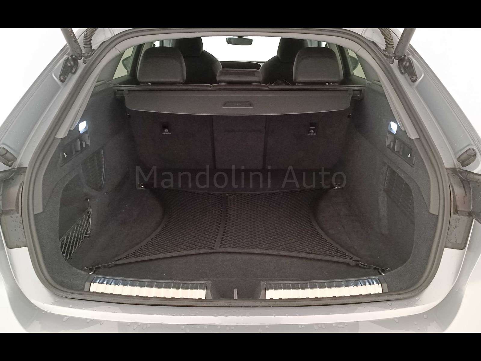 33 - Audi A5 avant 2.0 tdi mhev+ 204cv business advanced