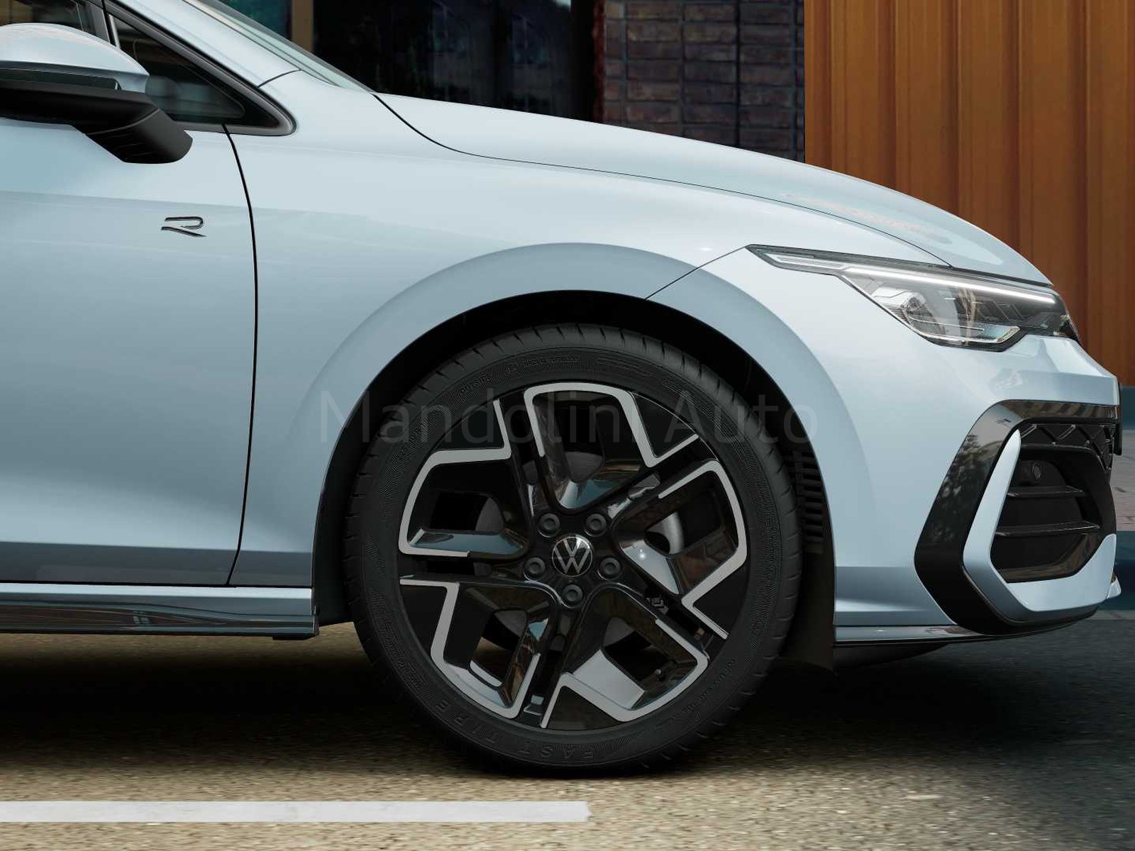 10 - Volkswagen Golf 2.0 tdi scr 150cv r-line plus dsg