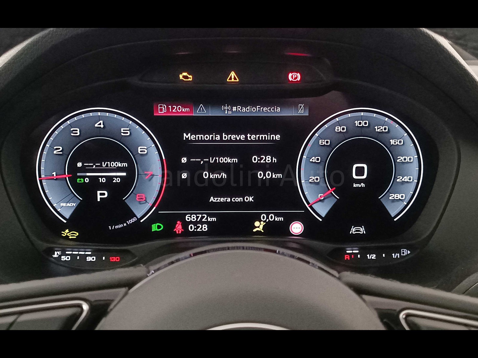 18 - Audi Q2 35 1.5 tfsi business advanced s tronic