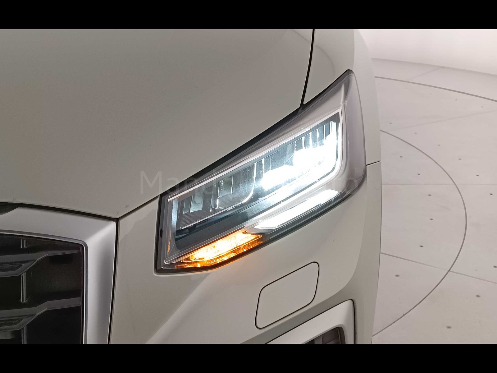 6 - Audi Q2 35 1.5 tfsi business advanced s tronic