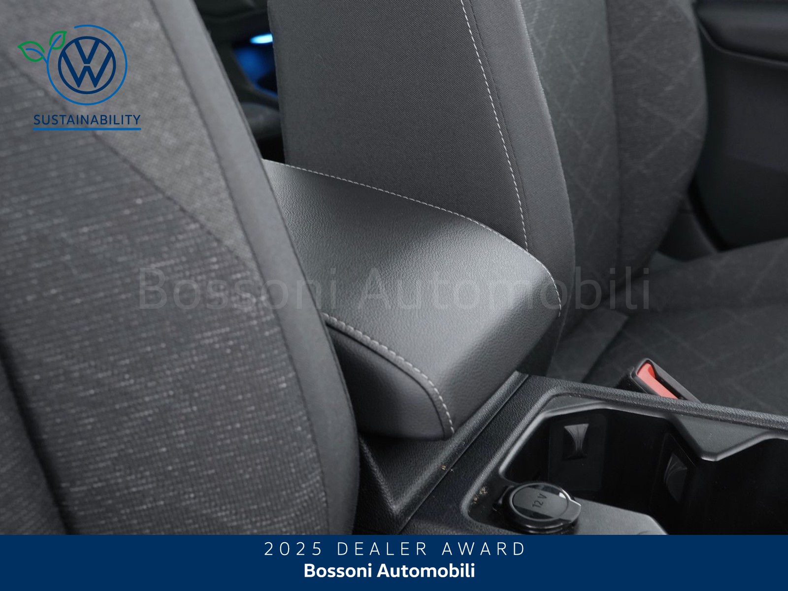 18 - Volkswagen Golf 1.0 etsi evo 110cv life dsg