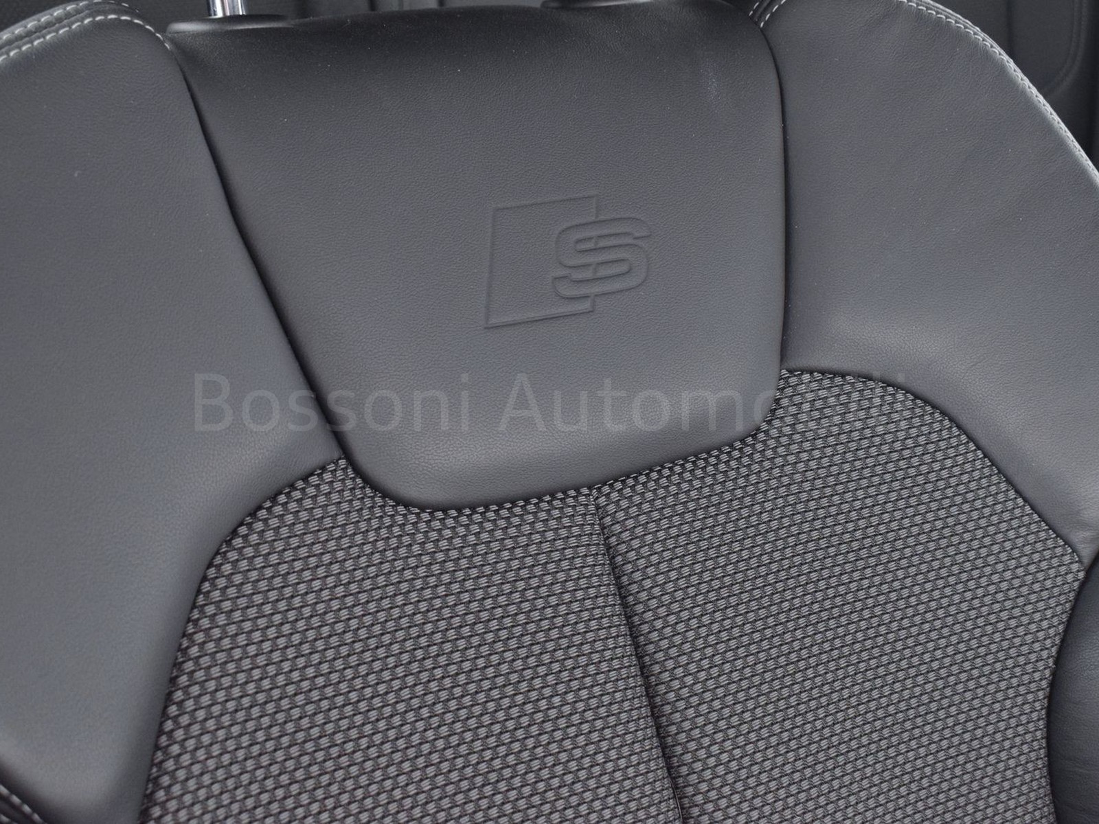 21 - Audi Q5 35 2.0 tdi 163cv business sport quattro s tronic